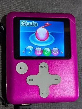 Hipstreet MP3 Video Player 4Gb Music Video HS-7334 Pink